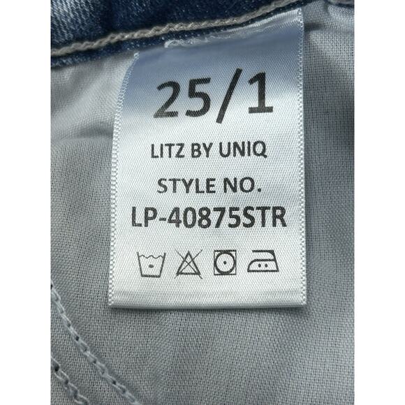 Uniq by Litz Streetwear Acid Wash Distressed Loose Fit Flare Jeans Sz 25 -1. - Picture 7 of 13